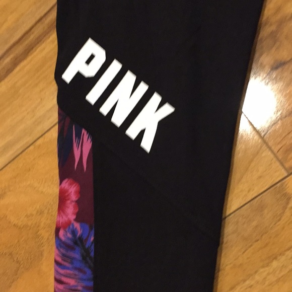 Small Victoria’s Secret Pink yoga leggings - Picture 8 of 11